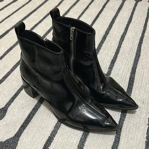 Everlane black patent pointy toe boot